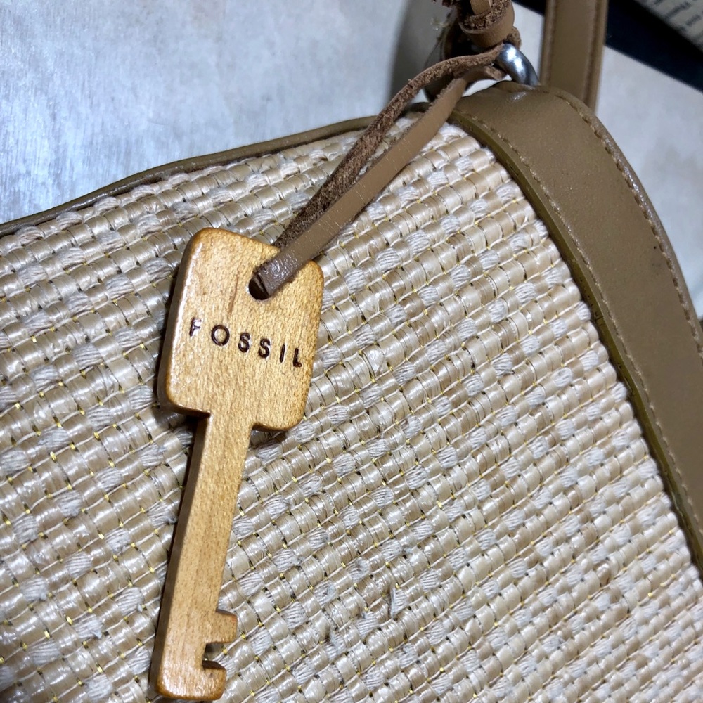 🎉 Fossil Vintage Leather & Woven Straw - Picture 4 of 11